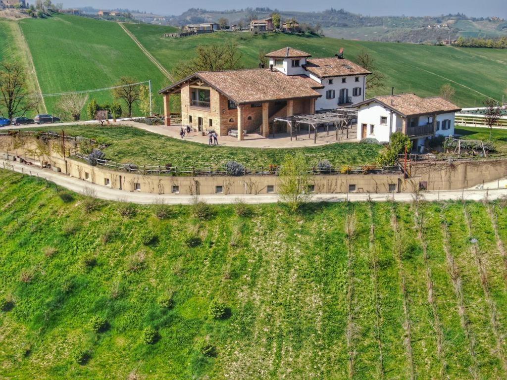 Agriturismo Alba Del Borgo Фіденца Екстер'єр фото